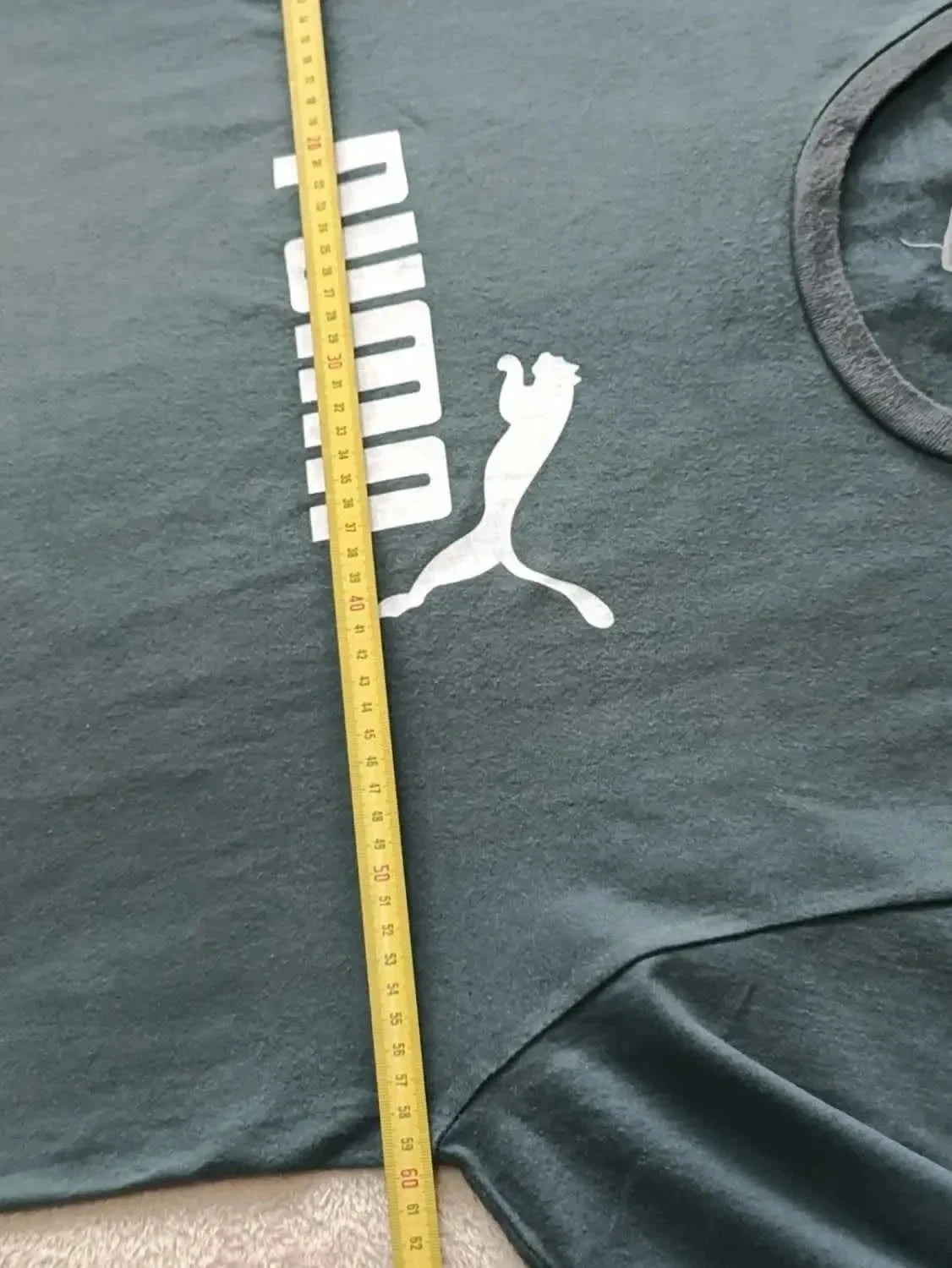 Camiseta Puma verde com Logo branco Tamanho XL – photo 13